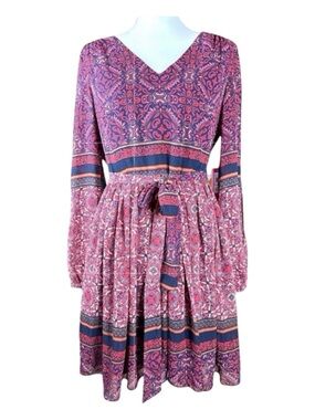VINCE CAMUTO Mini Dress in Red and Blue Print, Size 12.